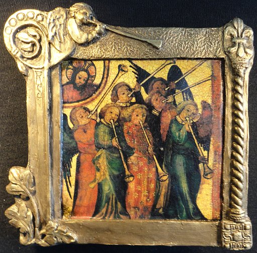 angel trumpeters